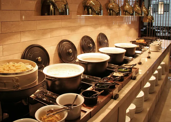 Hotel Crown Park Myeongdong 3*