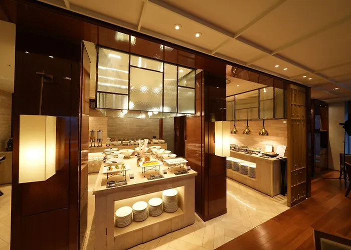 Crown Park Myeongdong Hotel 3*