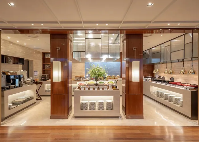 Hotel Crown Park Myeongdong 3*