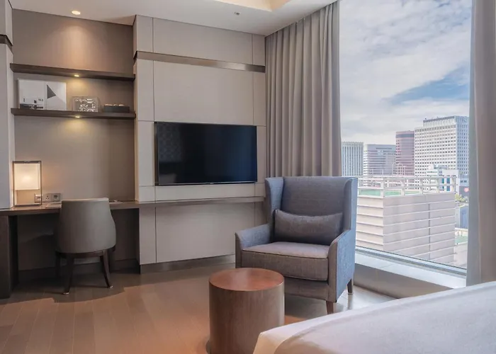 Crown Park Myeongdong Hotel 3*
