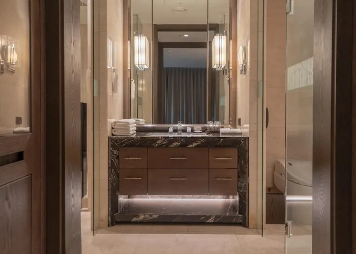 Hotel Crown Park Myeongdong