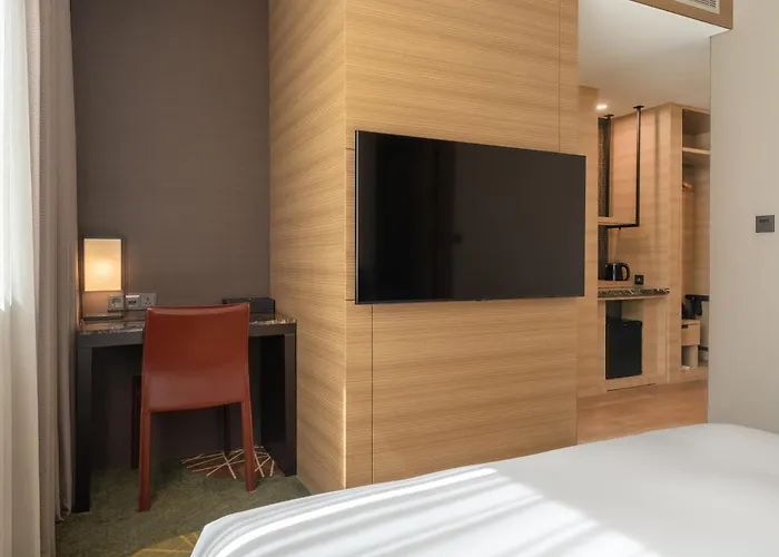 Hotel Crown Park Myeongdong