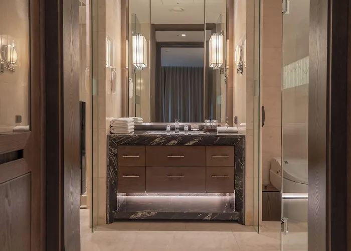 Hotel Crown Park Myeongdong